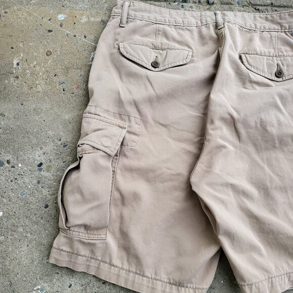 Levi's Cargo Shorts Size 33 Brown Khaki Preppy Pockets Casual Outdoor Hiking 9" - Picture 5 of 11